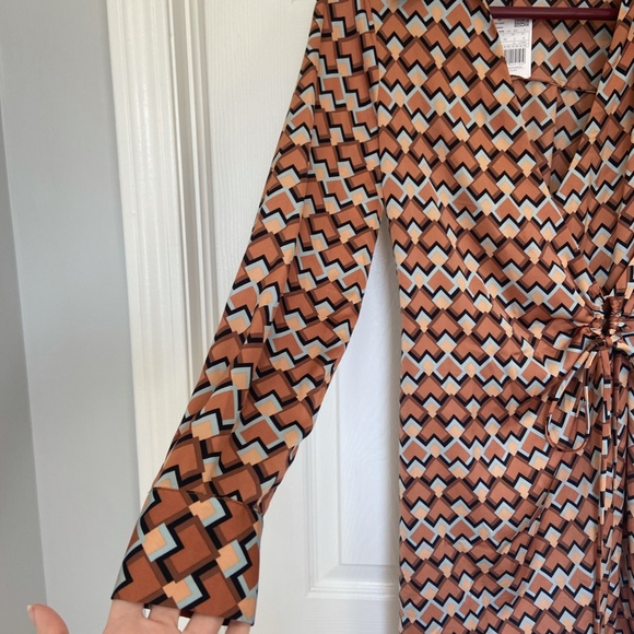 Mango Leonarda Satin Mini Dress NWT - Picture 5 of 12